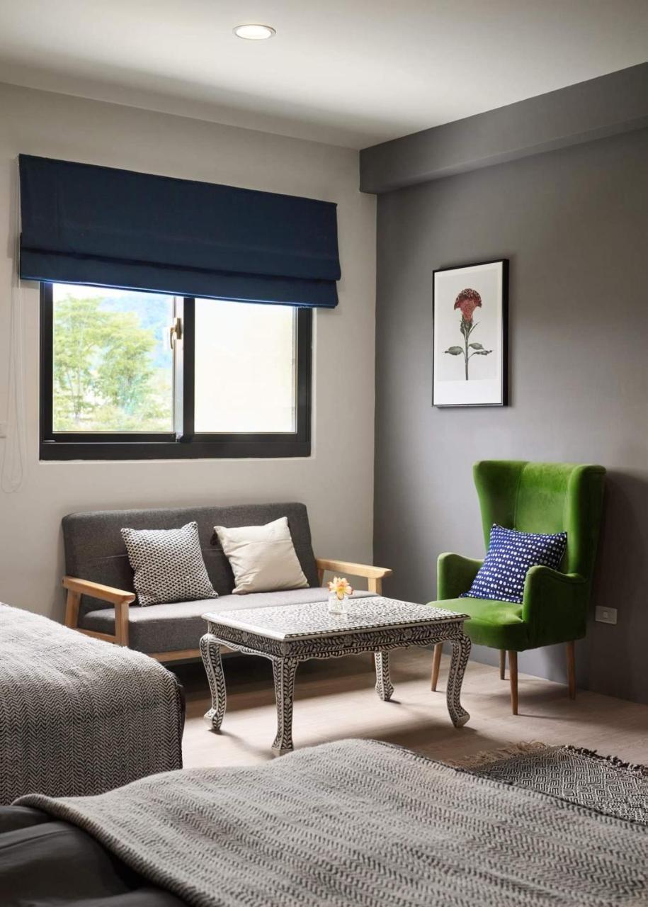 Chloechen Home T'ai-tung Exteriör bild